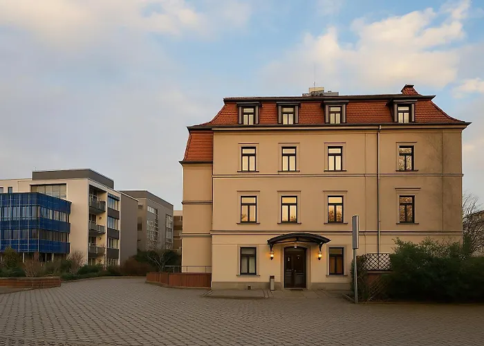 Hotel Villa Noel Am Hauptbahnhof